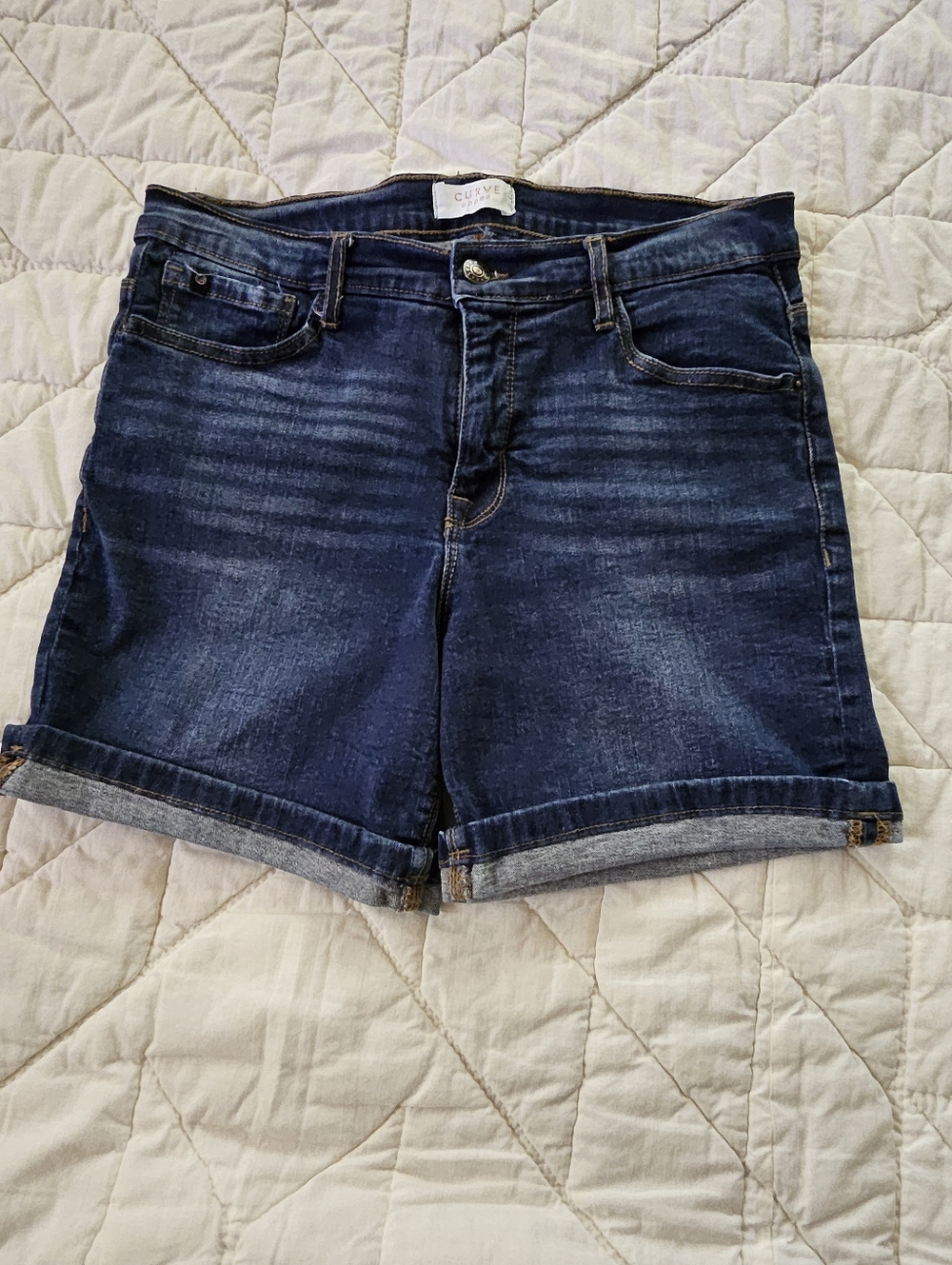 Curve Appeal - High Rise Bermuda Shorts- Size 10/30 - Picture 1 of 7
